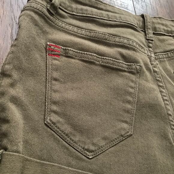 BDG Alexa Shorts Size 27 Olive Green Denim Jean Shorts - Picture 6 of 6